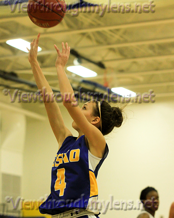 Erika Shady makes a 2nd half layup.