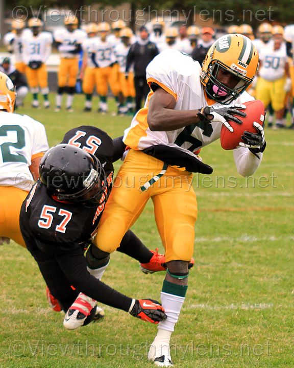 Mesabi Range’s Chevelle Buie catches a touchdown pass vs. the Thunder on SaturdayMesabi Range’s Chevelle Buie catches a touchdown pass vs. the Thunder on Saturday