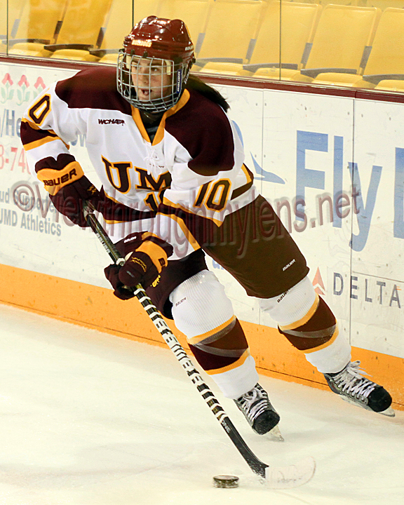 Audrey Cournoyer scored her third goal of the season Friday in Connecticut.